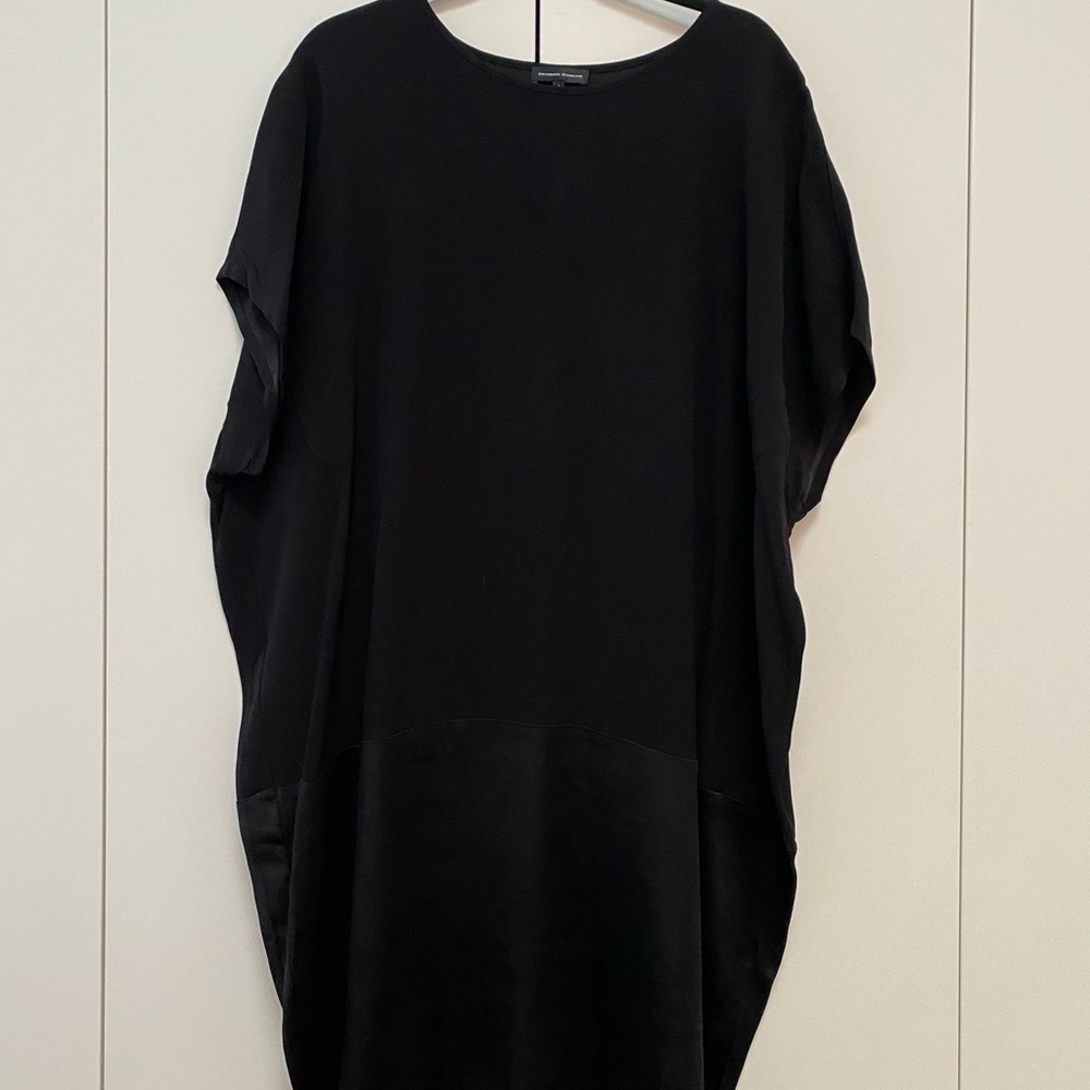 Black crepe/satin Universal Standard dress